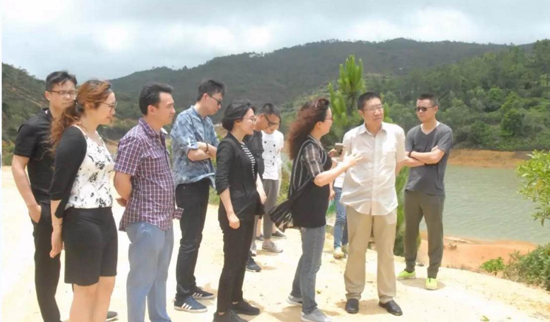 探索2025，品牌新纪元—新澳门部一码精准公开与未来见解的碰撞