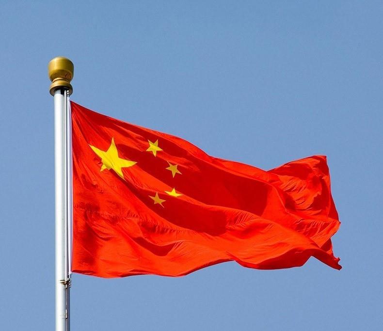 三中三免费验证与2025管家婆资料，政治风云变幻下的信息真伪与深度落实