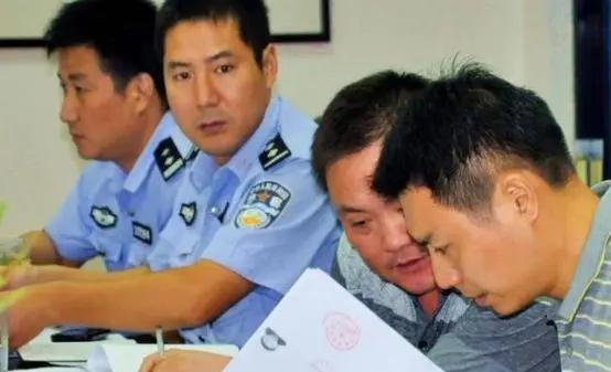 抵制二四六天好彩免费资料大全与管家婆一肖王中王，不容忽视的社会责任