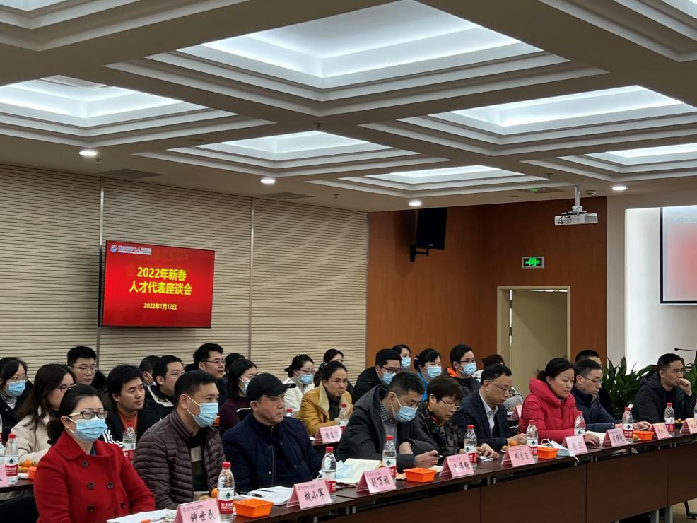 警惕新澳门管家婆一特一中的虚假承诺，关键解答、解释与落实